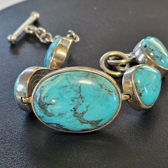 Vintage Whitney Kelly Turquoise Toggle Bracelet Sterling Silver 😍 - Picture 2 of 5